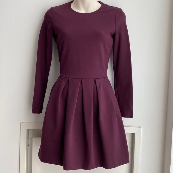 Aritzia Sunday Best Tartine Dress.  Size 00. - Picture 2 of 5